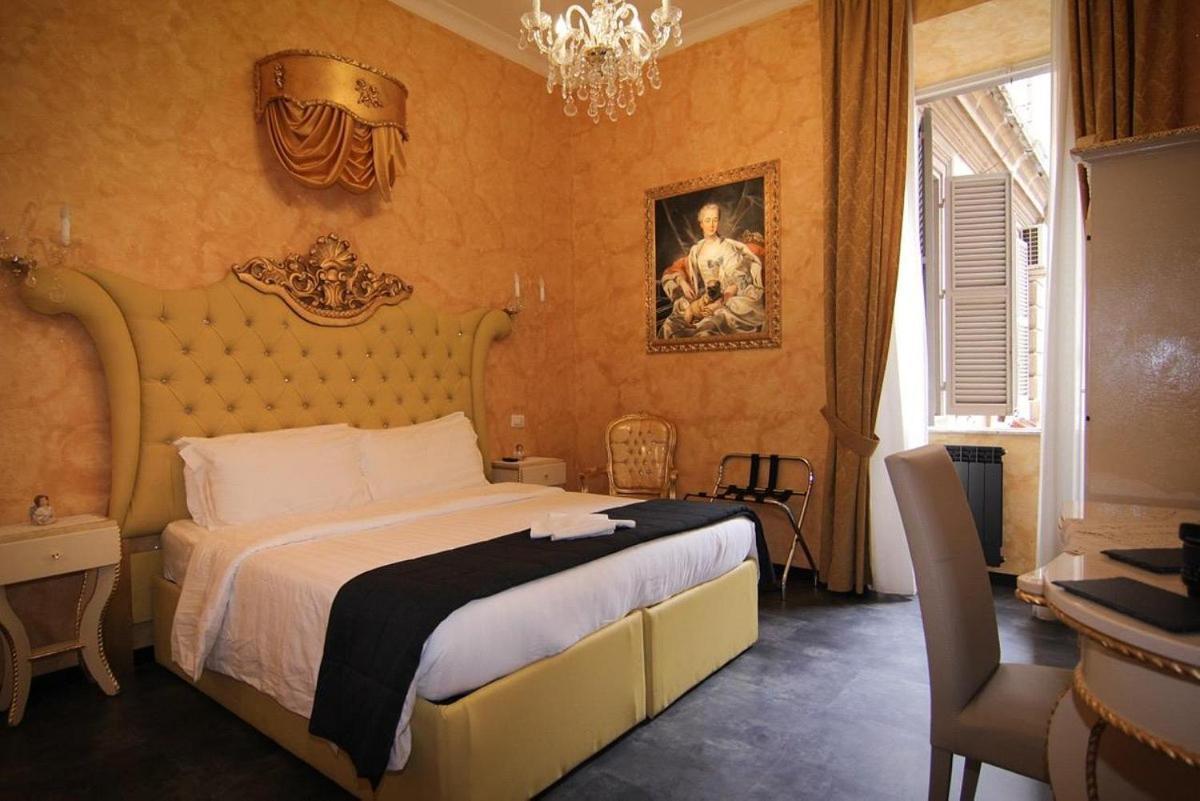 Pope's 2* Rome