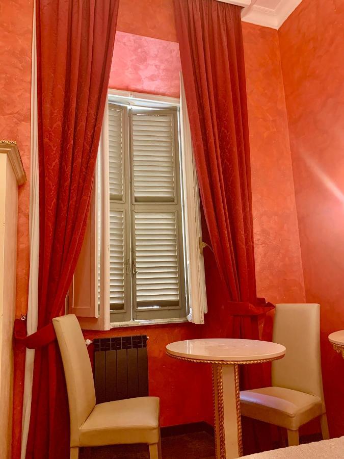 Pope's Bed & Breakfast 2*