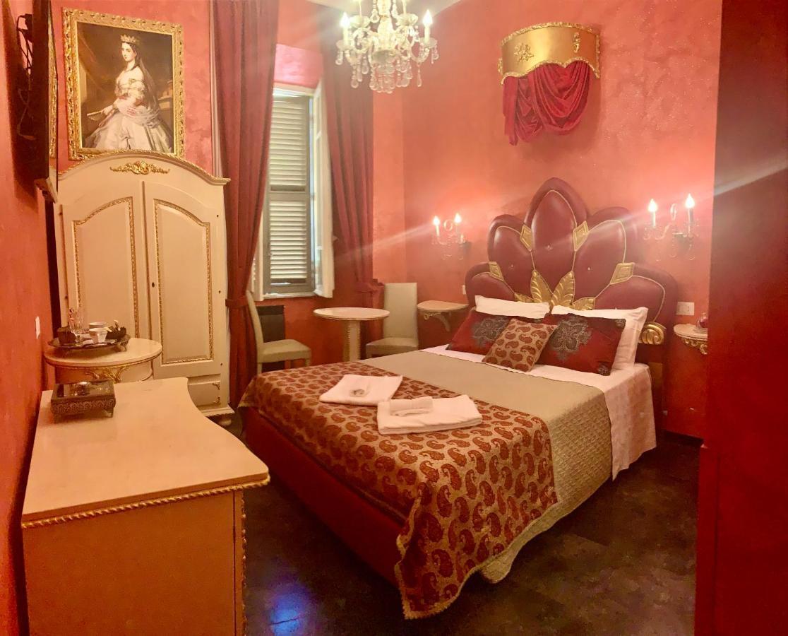 Pope's 2* Roma