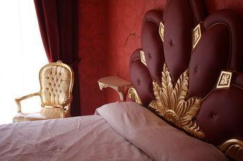 Pope's Bed & Breakfast Roma