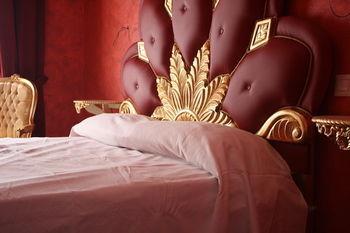 Pope's Bed & Breakfast