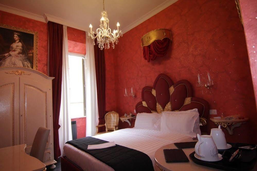Pope's 2* Rome