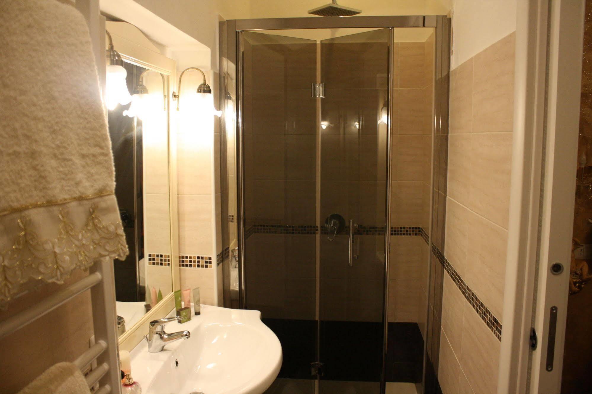 Pope's Bed & Breakfast Roma